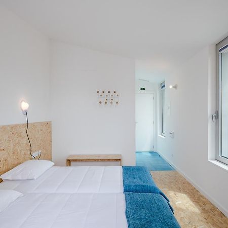 Hostel Conii & Suites Algarve Quarteira Eksteriør bilde