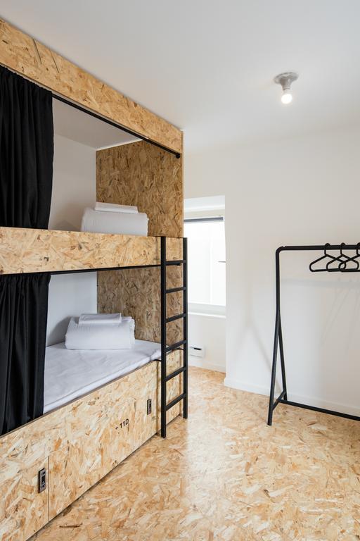 Hostel Conii & Suites Algarve Quarteira Eksteriør bilde